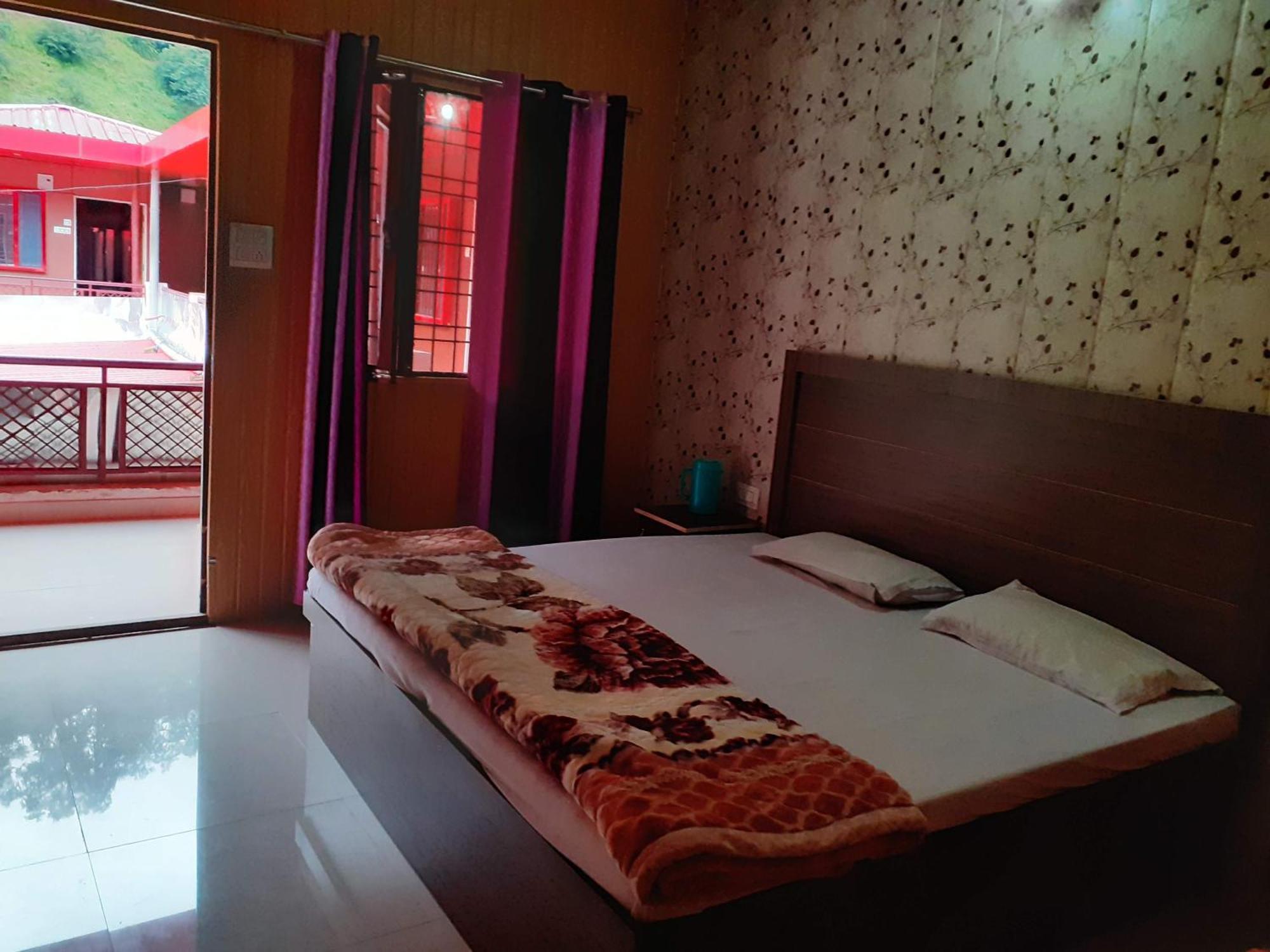 Hotel Jagat Raj, Sitapur Sitapur  외부 사진